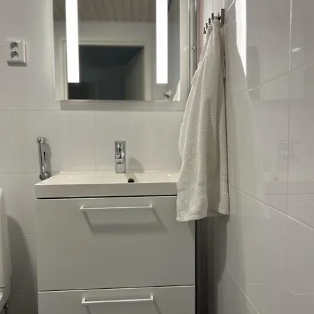 Apartment Merinaekoealalla Kaksio 12 Floor